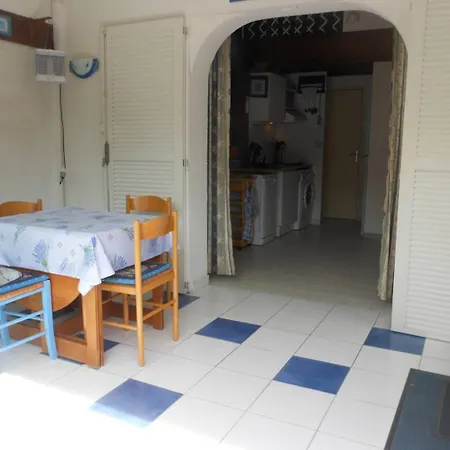 3 Pcs Mez 41m2 + Terrasse 11m2 Ref 4051 Апартаменты Le Castellas
